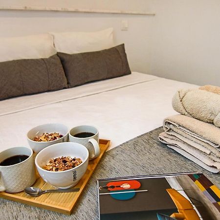 Phaedrus Living - Seaside Executive Flat Harbour 101 Lägenhet Paphos Exteriör bild