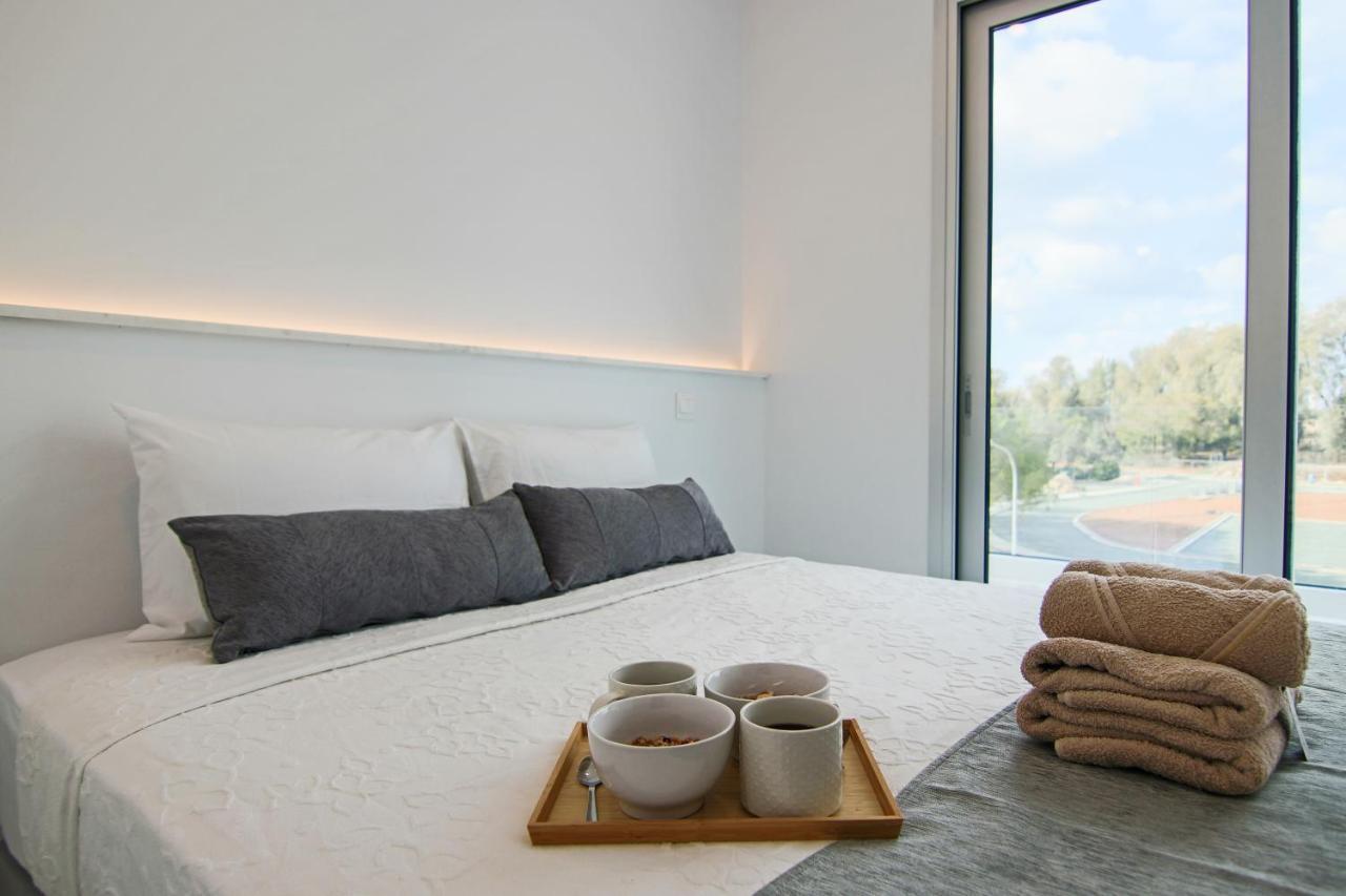 Phaedrus Living - Seaside Executive Flat Harbour 101 Lägenhet Paphos Exteriör bild